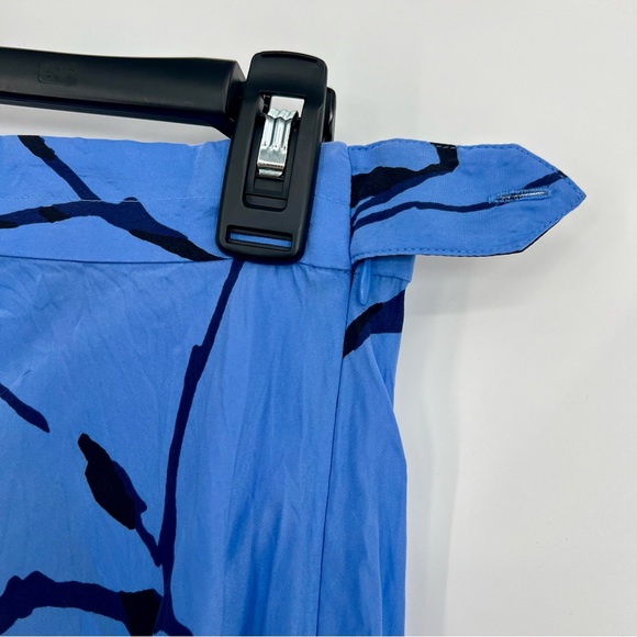 Equipment 100% Silk Iva Midi Skirt Floral Elastic Waist A
Line Size 4 - Picture 7 of 10